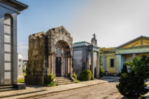 Cappella Monumentale. campo lungo controcampo